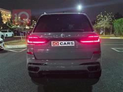 بي ام دبليو X7